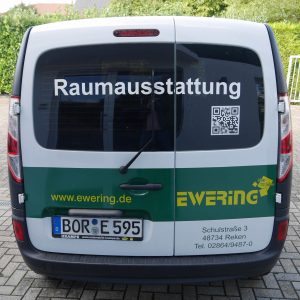 Heck Firmenfahrzeug Kangoo Ewering Raumdesign Raumausstattung Fahrzeugbeschriftung Werbetechnik