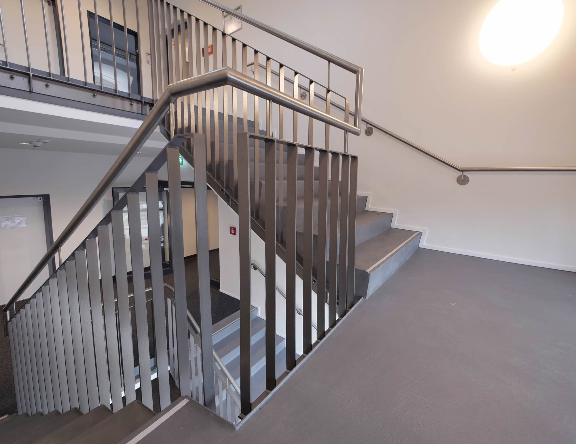 Frescolori Putz Ewering Treppenaufstieg