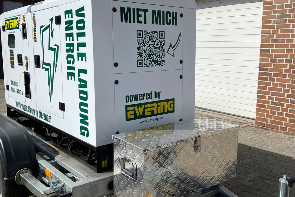 Mobiles Stromaggregat mieten Ewering Vorderseite