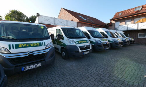 Betriebsfahrzeuge Ewering GmbH Maler und Bodenleger