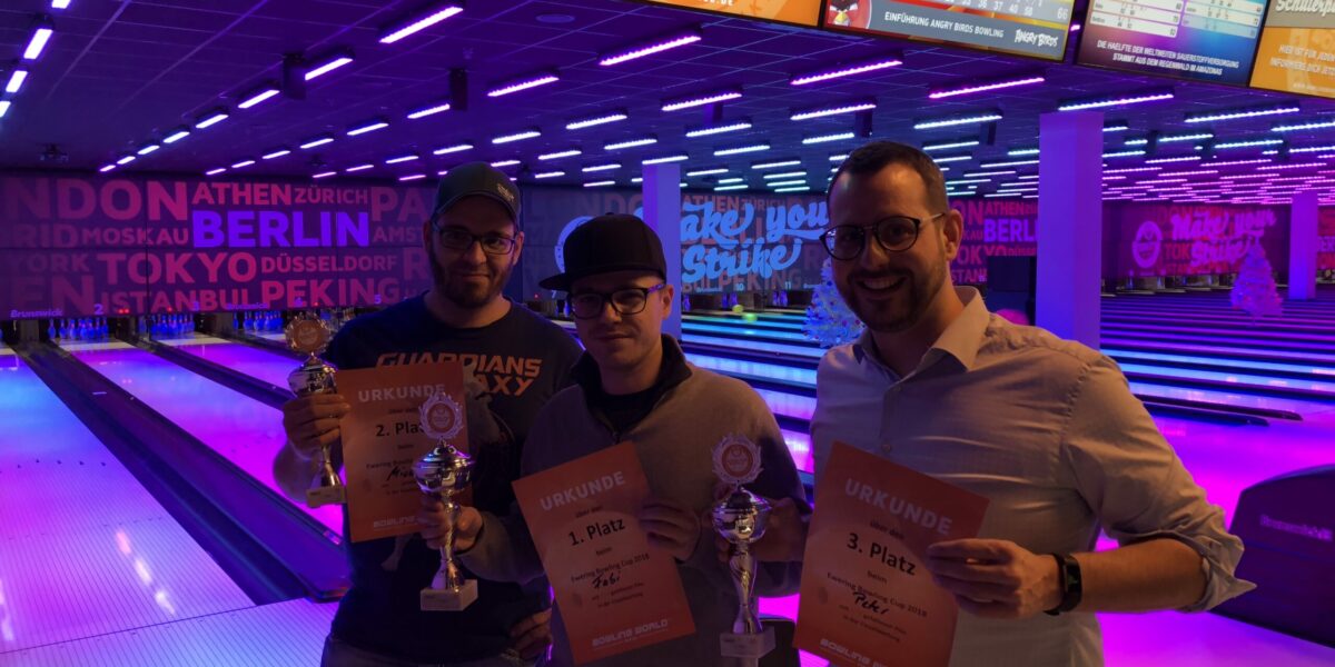 Ewering Mitarbeiterevent Bowling Berlin