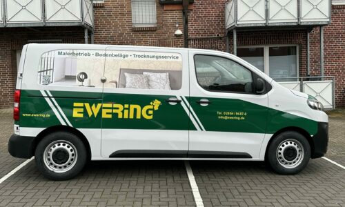 Firmenwagen Ewering GmbH Mitarbeiter Maler