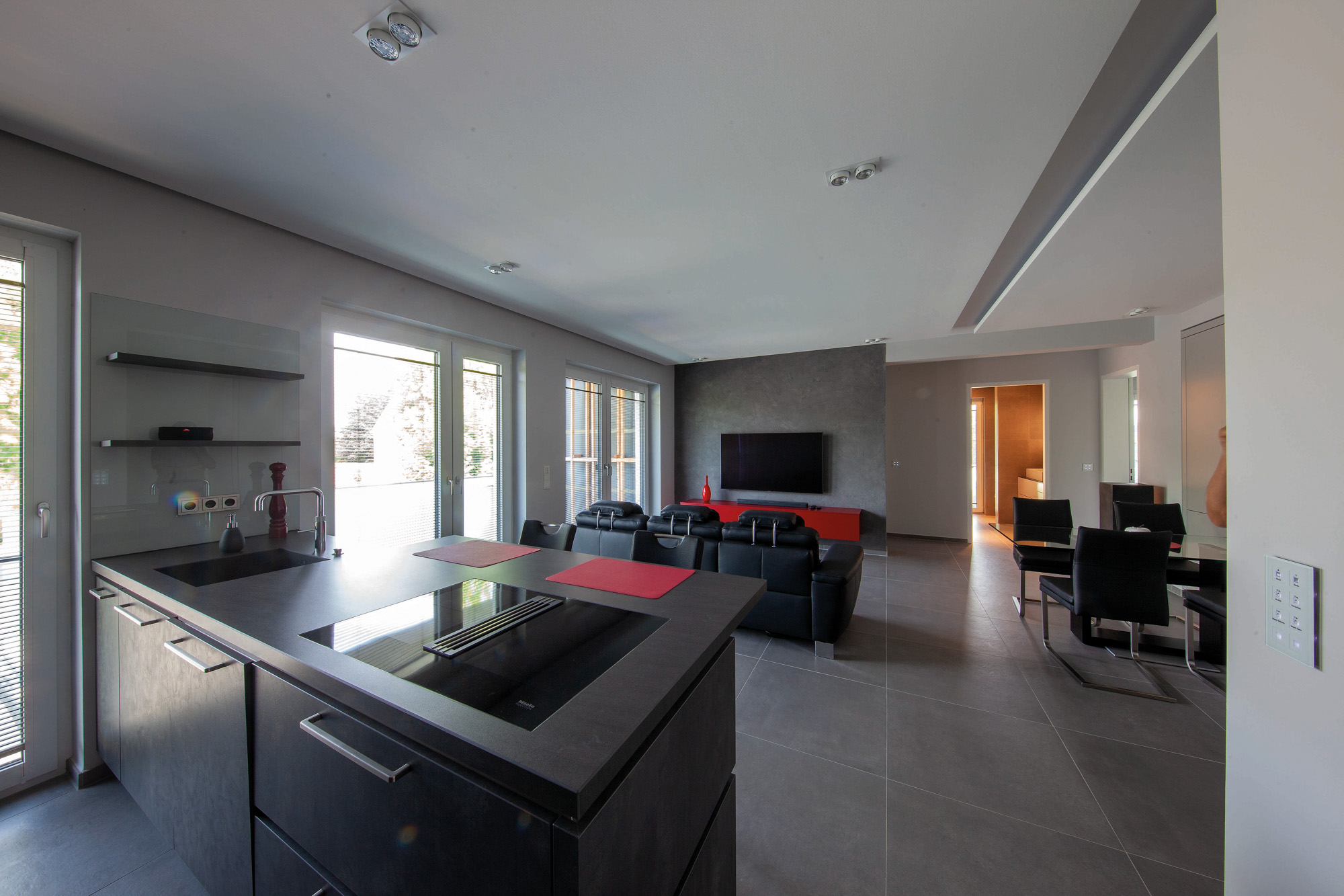 referenz_exklusive_eigentumswohnung_moderne_kueche