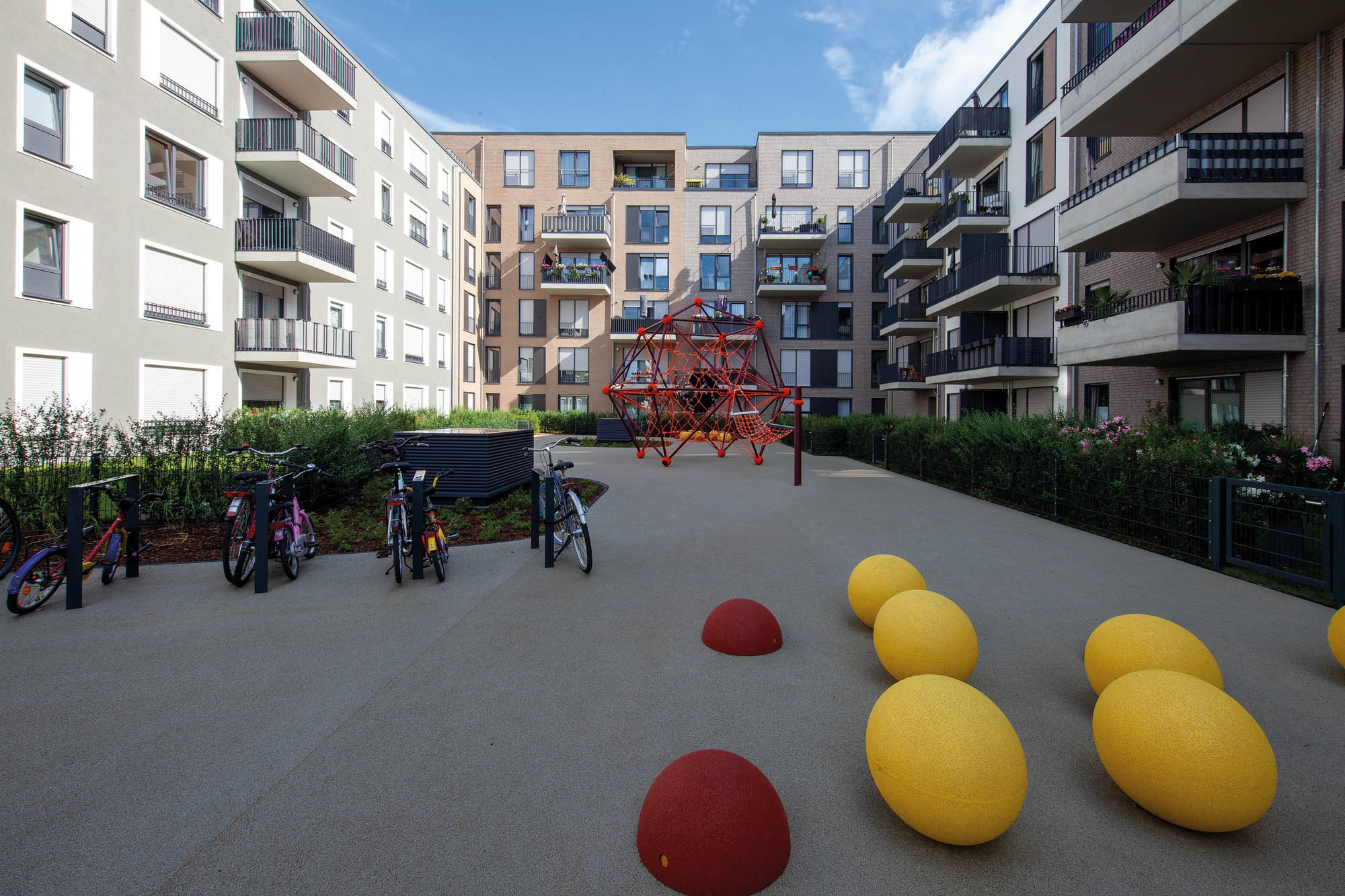 referenz_grafental_wa7_duesseldorf_wohnanlage_innenhofansicht_2